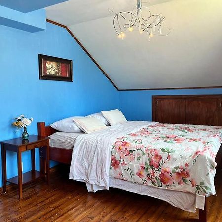 לוויס Petite Maison 2 Bedrooms מראה חיצוני תמונה